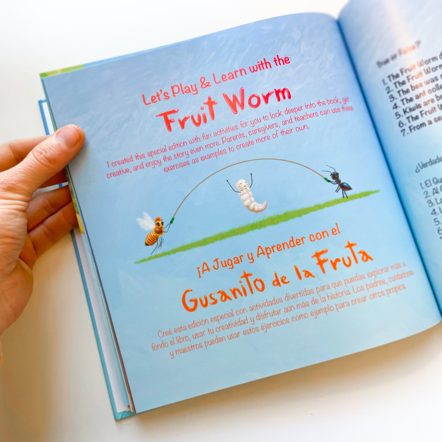 The Fruit Worm / Hardcover + Activity Pages
